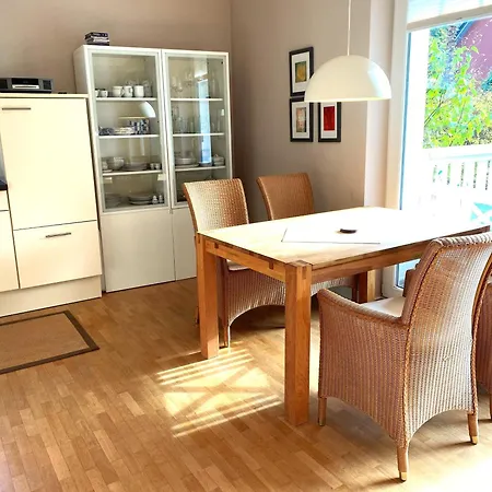 Haus Auguste Whg 01 شقة